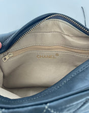 Load image into Gallery viewer, Chanel, Chanel handbag, Handbag, Vintage Chanel, Chanel camera bag, Vintage Chanel Camera bag, Navy blue chanel, Navy camera bag, Navy blue handbag, preloved chanel, secondhand chanel, Preluxe