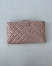 Load image into Gallery viewer, chanel, Chanel clutch, Chanel handbag, pink chanel clutch, pink clutch, Coco pleats clutch, pink coco pleats clutch, Chanel coco pleats clutch, preloved chanel , preluxe
