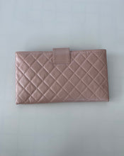 Load image into Gallery viewer, chanel, Chanel clutch, Chanel handbag, pink chanel clutch, pink clutch, Coco pleats clutch, pink coco pleats clutch, Chanel coco pleats clutch, preloved chanel , preluxe