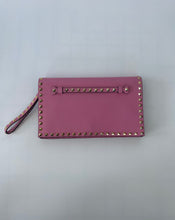 Load image into Gallery viewer, Valentino, Garavani Valentino, Valentino clutch, valentino handbag, valentino rockstud clutch, rockstud clutch, pink rockstud clutch, pink valentino  clutch, preluxe, preloved handbag, preloved valentino
