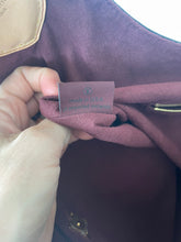 Load image into Gallery viewer, LOUIS VUITTON | FLOWER HOBO | MONOGRAM