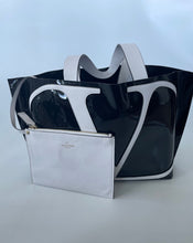 Load image into Gallery viewer, Valentino, Valentino tote, garavani valentino, valentino handbag, handbag, tote bag, beach tote, Escape Vlogo tote, Valentino Escape Vlogo tote, Valentino escape tote, valentino vlogo tote, Luxury tote bag, preluxe, preloved valentino, preloved tote bag
