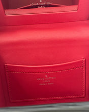 Load image into Gallery viewer, Louis vuitton, LV, Louis vuitton bleecker box, LV bleecker box, bleecker box, bleeker box, epi bleecker box, Louis vuitton epi handbag, Louis vuitton epi trunk, Louis vuitton epi bleecker box, LV trunk, epi trunk, preluxe, preloved preloved louis vuitton