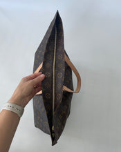 Load image into Gallery viewer, LV, Louis Vuitton, LV travel tote, LV neverfull, Louis vuitton travel tote, LV all-in bag, Louis vuitton all-in bag, All in mm, All in tote, All in bag, Louis Vuitton travel, Handbag, Preluxe, Preloved, Preloved louis vuitton
