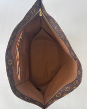 Load image into Gallery viewer, LV, Louis Vuitton, LV travel tote, LV neverfull, Louis vuitton travel tote, LV all-in bag, Louis vuitton all-in bag, All in mm, All in tote, All in bag, Louis Vuitton travel, Handbag, Preluxe, Preloved, Preloved louis vuitton
