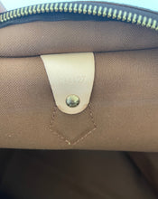 Load image into Gallery viewer, LV, Louis Vuitton, LV travel tote, LV neverfull, Louis vuitton travel tote, LV all-in bag, Louis vuitton all-in bag, All in mm, All in tote, All in bag, Louis Vuitton travel, Handbag, Preluxe, Preloved, Preloved louis vuitton