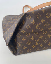Load image into Gallery viewer, LV, Louis Vuitton, LV travel tote, LV neverfull, Louis vuitton travel tote, LV all-in bag, Louis vuitton all-in bag, All in mm, All in tote, All in bag, Louis Vuitton travel, Handbag, Preluxe, Preloved, Preloved louis vuitton