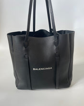 Load image into Gallery viewer, Balenciaga, Balenciaga tote, Designer tote, Balenciaga sale, Everyday tote small, Balenciaga everyday tote, Everyday tote Black, Handbag, preloved handbag, Black handbag

