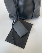 Load image into Gallery viewer, Balenciaga, Balenciaga tote, Designer tote, Balenciaga sale, Everyday tote small, Balenciaga everyday tote, Everyday tote Black, Handbag, preloved handbag, Black handbag