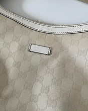 Load image into Gallery viewer, Gucci, Gucci sherry line shoulder bag, White sherry line shoulder bag, white gucci bag, preloved gucci, gucci sale, Handbag, handbags, gucci crossbody, gucci crossbody bag