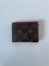 Load image into Gallery viewer, LOUIS VUITTON | ZOE WALLET | FUCHSIA

