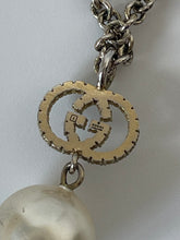 Load image into Gallery viewer, GUCCI | INTERLOCKING G PENDANT NECKLACE W/ FAUX PEARL | GOLD
