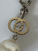 Load image into Gallery viewer, GUCCI | INTERLOCKING G PENDANT NECKLACE W/ FAUX PEARL | GOLD