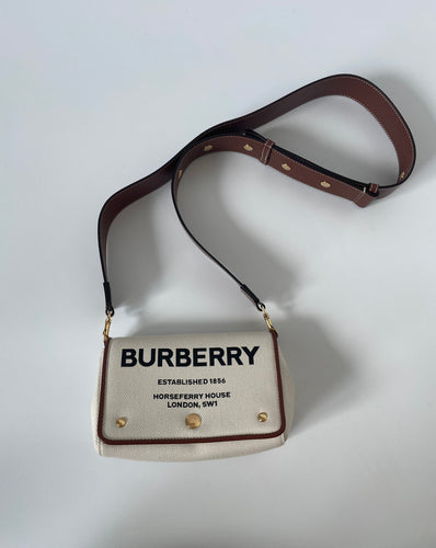 Burberry, Burberry crossbody, Burberry mini hackberry, mini hackberry, preloved, preluxe, preloved burberry, burberry sale, white crossbody