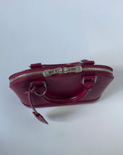 Load image into Gallery viewer, Louis vuitton, Lv, Lv Handbag, Alma bb, alma bb epi, Louis vuitton alma bb epi, louis vuitton alma bb, lv alma bb, epi, alma bb epi fuchsia