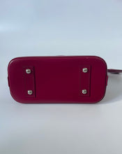Load image into Gallery viewer, Louis vuitton, Lv, Lv Handbag, Alma bb, alma bb epi, Louis vuitton alma bb epi, louis vuitton alma bb, lv alma bb, epi, alma bb epi fuchsia