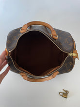 Load image into Gallery viewer, LOUIS VUITTON | SPEEDY 30 | MONOGRAM