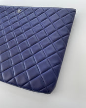 Load image into Gallery viewer, Chanel, Chanel classic pouch, Chanel clutch, Classic pouch large, Chanel blue clutch, chanel blue, chanel sale, preloved, preluxe