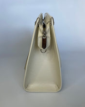 Load image into Gallery viewer, Louis Vuitton, Lv, Louis Vuitton Madeleine Tote bag, Louis Vuitton tote, Louis Vuitton epi leather, LV Madeleine tote, Madeleine tote bag, Madeleine GM Tote