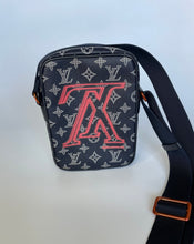 Load image into Gallery viewer, Louis Vuitton, LV, Louis Vuitton upside down, Upside down limited edition, Louis Vuitton danube, Danube crossbody bag, Danube, Danube upside down, Louis Vuitton danube upside down