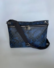 Load image into Gallery viewer, Louis Vuitton, LV, Louis Vuitton Mens Bag, Louis Vuitton Messenger Bag, Louis Vuitton Hunter Damier Camouflage cobalt. Damier Camouflage Cobalt, LV hunter Messenger bag

