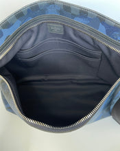 Load image into Gallery viewer, Louis Vuitton, LV, Louis Vuitton Mens Bag, Louis Vuitton Messenger Bag, Louis Vuitton Hunter Damier Camouflage cobalt. Damier Camouflage Cobalt, LV hunter Messenger bag