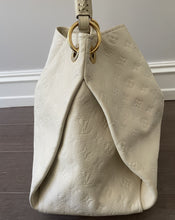Load image into Gallery viewer, Louis Vuitton artsy Empreinte leather cream creme handbag