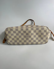 Load image into Gallery viewer, Neverfull pm, neverfull, neverfull damier azur, neverfull azur, louis vuitton, louis vuitton neverfull, louis vuitton neverfull pm, louis vuitton neverfull azur
