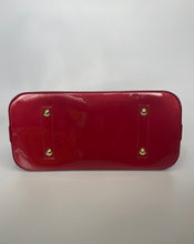 Load image into Gallery viewer, Louis Vuitton alma, Alma PM, Alma Vernis, Louis Vuitton vernis alma, red Louis Vuitton, Louis Vuitton handbag, Preloved Louis Vuitton