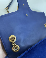 Load image into Gallery viewer, Gucci medium marmont velvet blue shoulder bag, modern, gucci modern bag