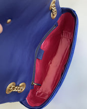 Load image into Gallery viewer, Gucci medium marmont velvet blue shoulder bag, modern, gucci modern bag
