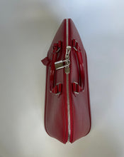 Load image into Gallery viewer, Louis Vuitton, LV, Louis Vuitton Alma GM Epi, Alma Epi, Alma GM Epi, Louis Vuitton Alma, Red Alma, Louis Vuitton Red Alma,