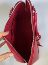 Load image into Gallery viewer, Louis Vuitton, LV, Louis Vuitton Alma GM Epi, Alma Epi, Alma GM Epi, Louis Vuitton Alma, Red Alma, Louis Vuitton Red Alma,