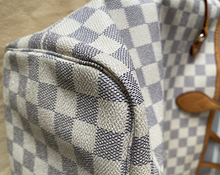 Load image into Gallery viewer, Louis Vuitton Neverfull mm Damier Azur preluxe