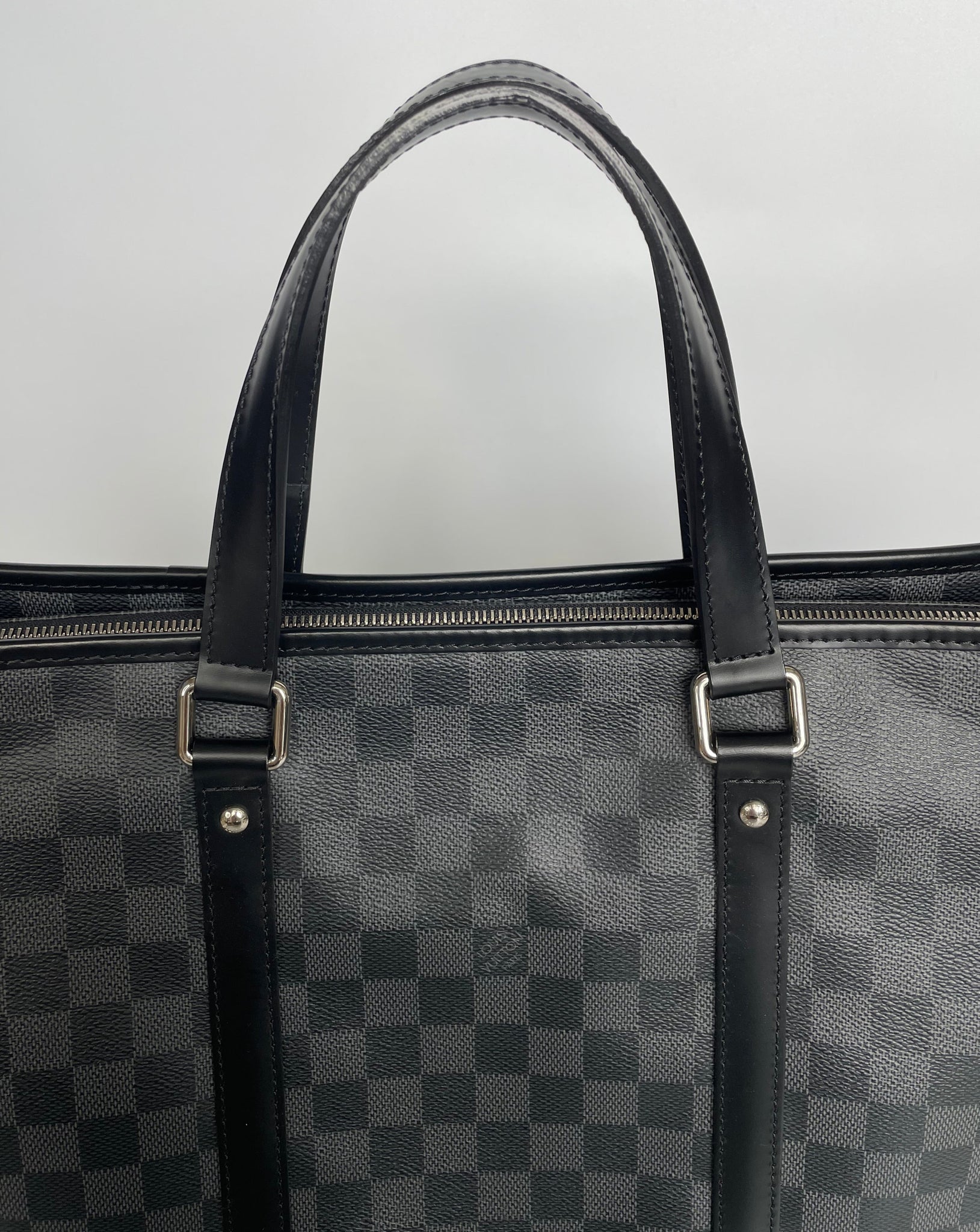 Louis Vuitton pre-owned Damier Graphite Tadao GM two-way Bag - Farfetch