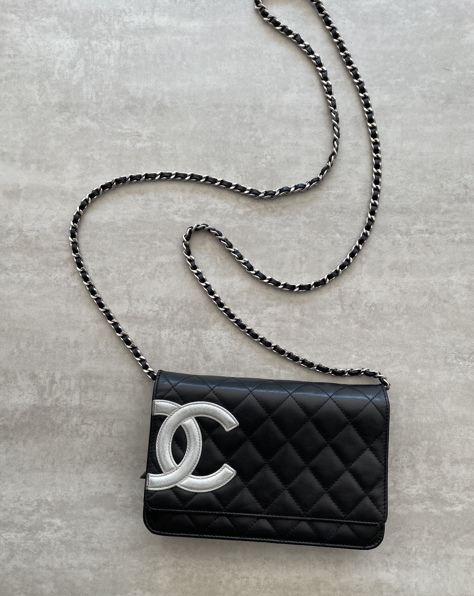 Wallet on chain cambon leather crossbody bag Chanel Black in