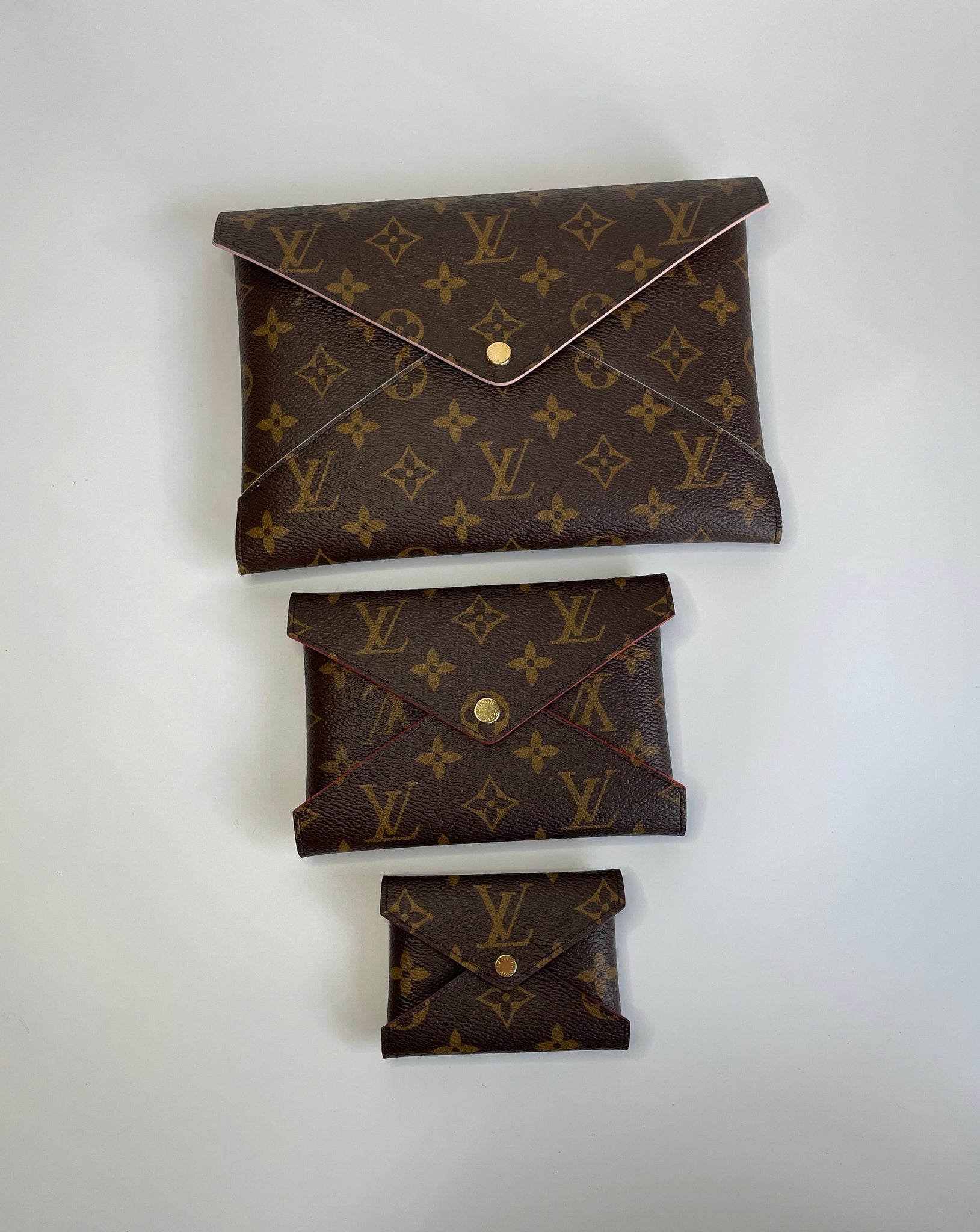 Louis Vuitton Monogram Large Kirigami Pochette GM - Shop Authentic LV