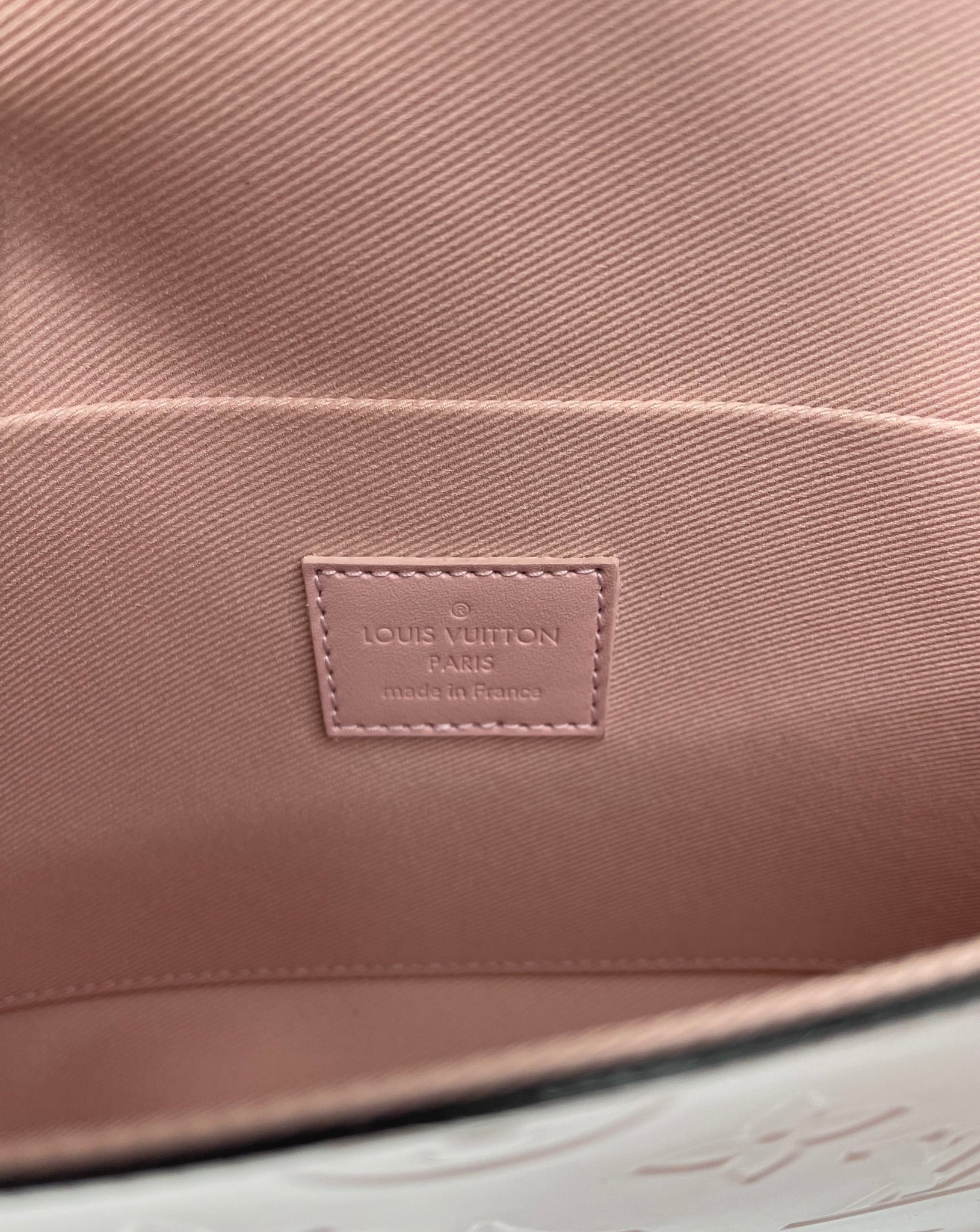 Louis Vuitton Pochette Félicie In Rose Ballerine Monogram Vernis SOLD