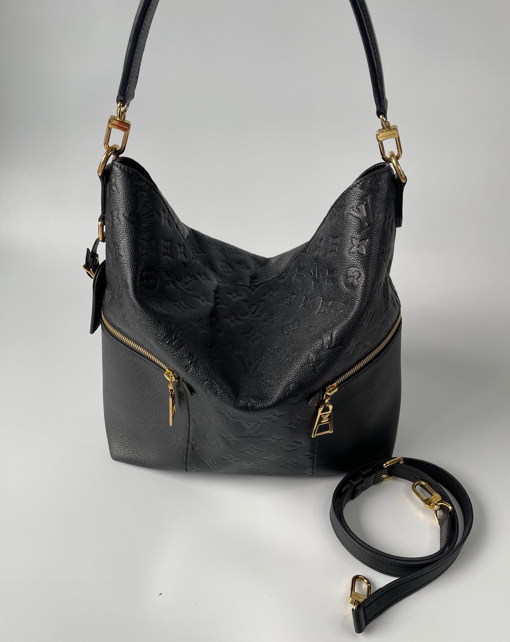 black purse louis vuitton