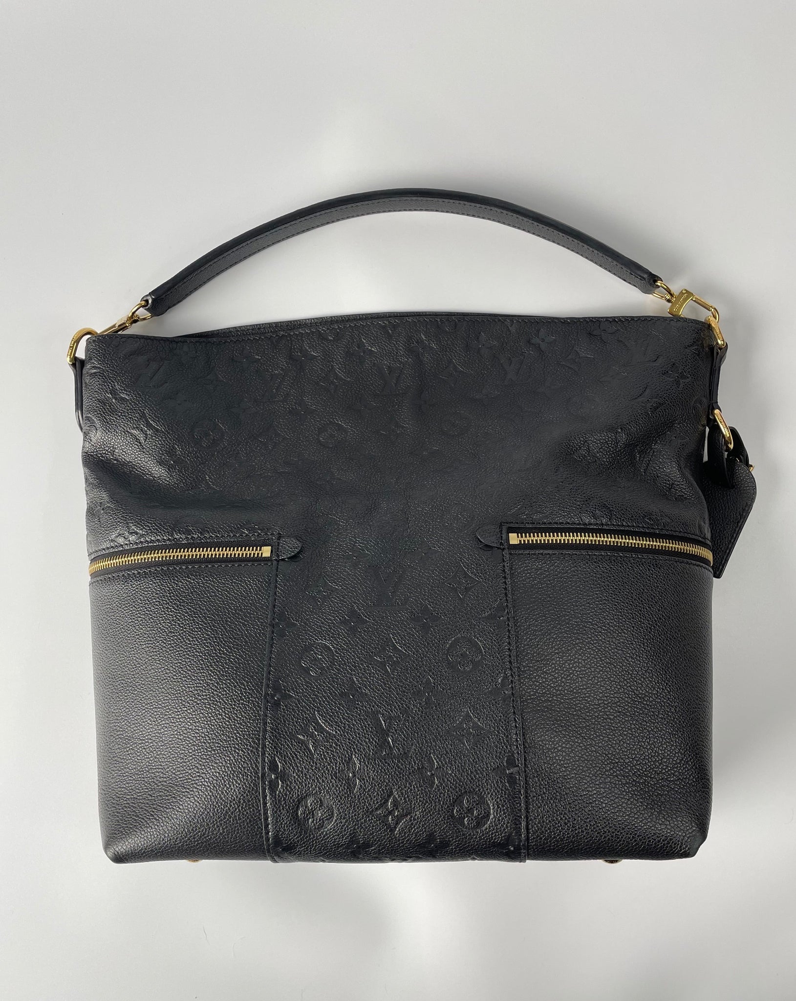 Designer Kabinett - [NEW IN] LOUIS VUITTON Black Monogram Empreinte Leather  Melie Bag ( new & with dustbag) • OUR PRICE - 1700€ • #louisvuitton  #lvempreinte #lvempreintebag #designerkabinett #secondhandluxury  #prelovedluxury