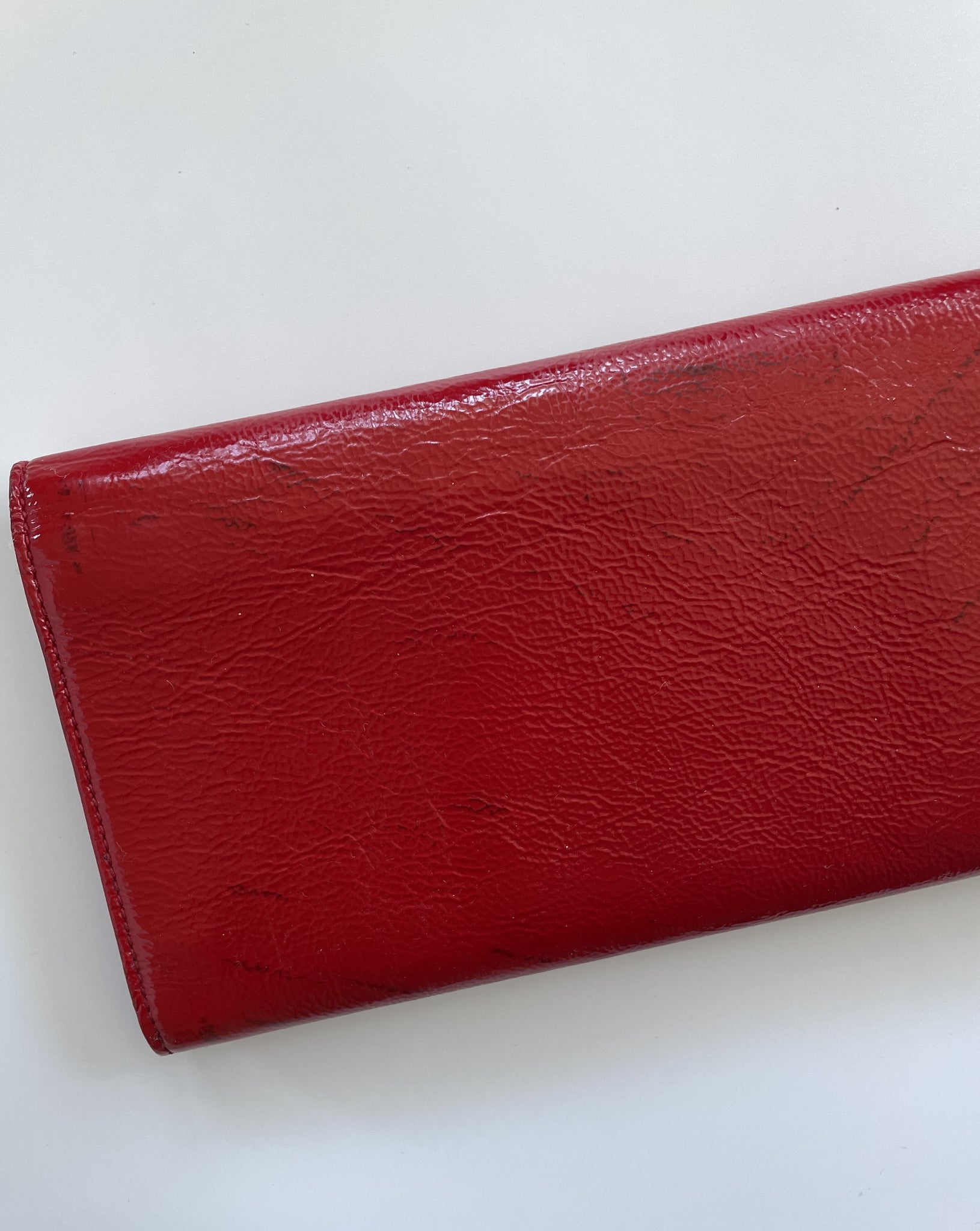 Belle de jour leather clutch bag Yves Saint Laurent Red in Leather -  37320209