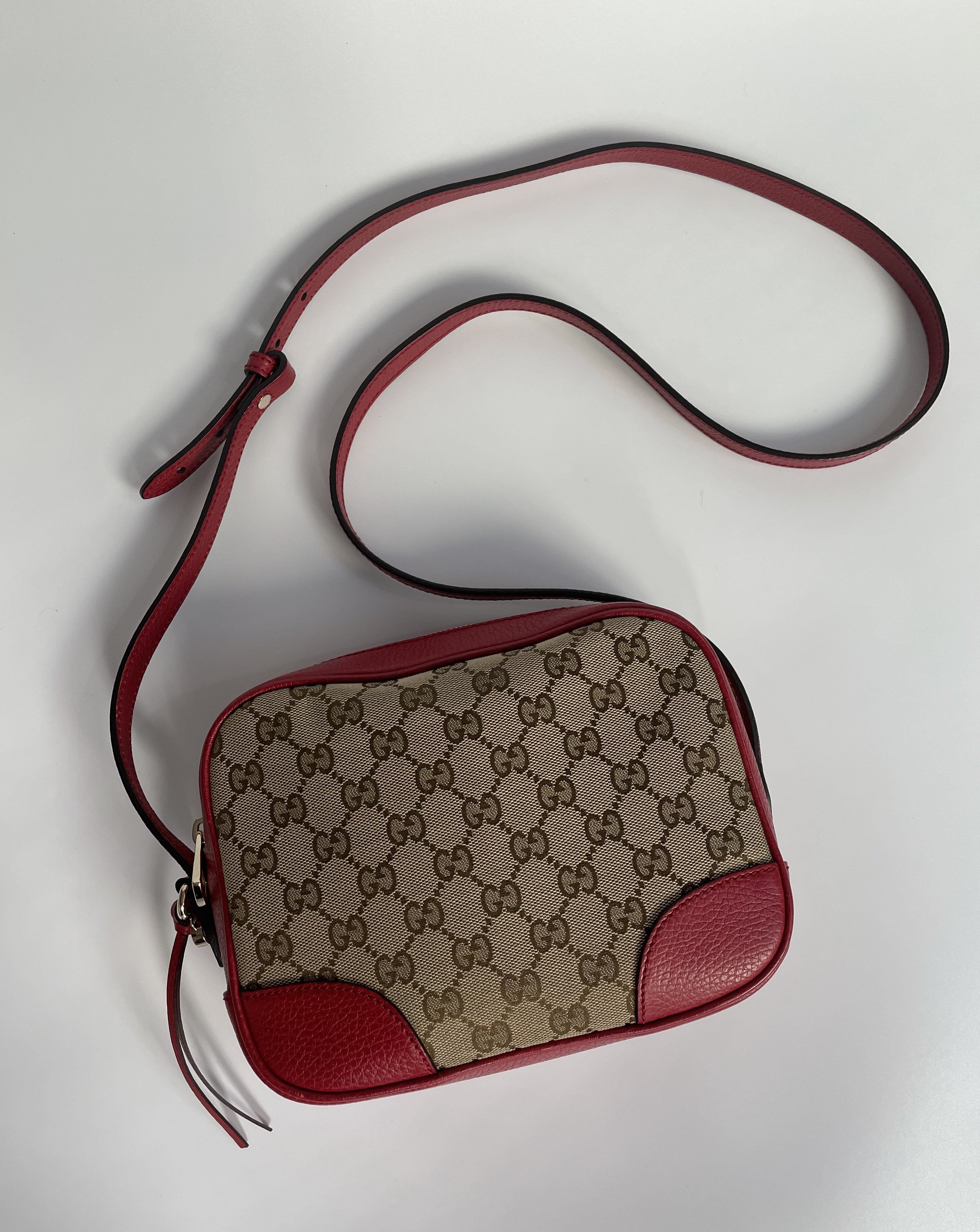 Brown Gucci Small GG Supreme Flap Messenger Crossbody Bag – Designer Revival