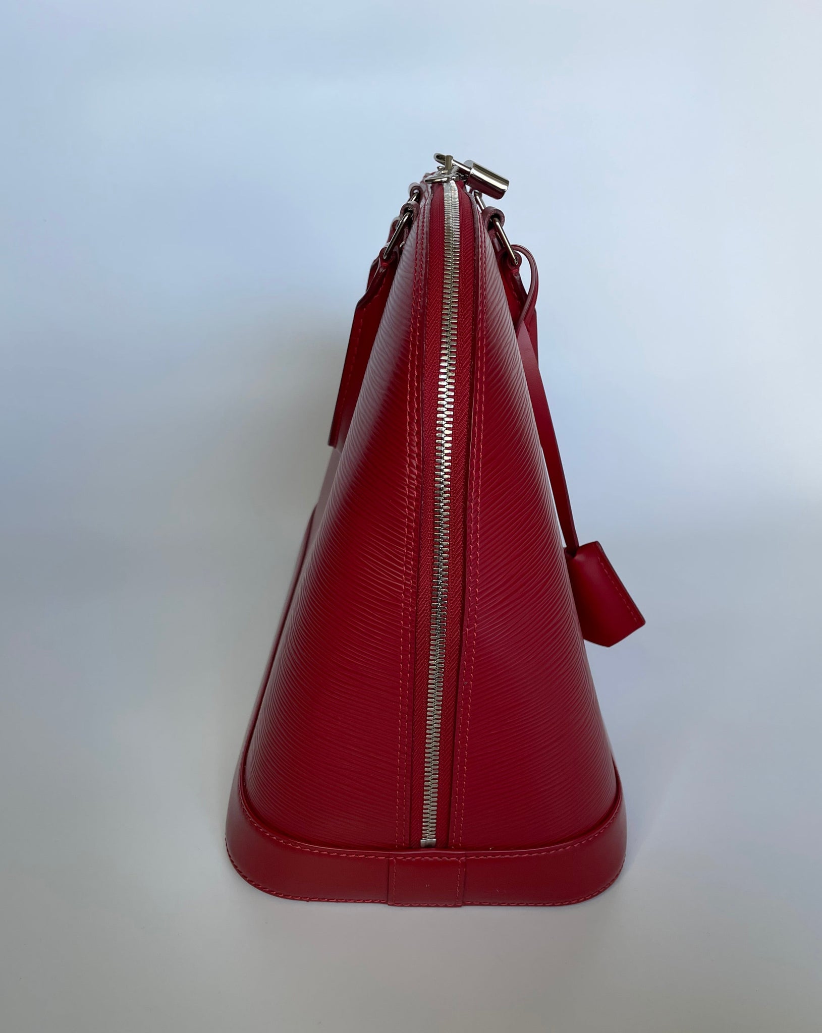 Louis Vuitton, Bags, Mirabeau Gm Louis Vuitton Bag Or Red Alma