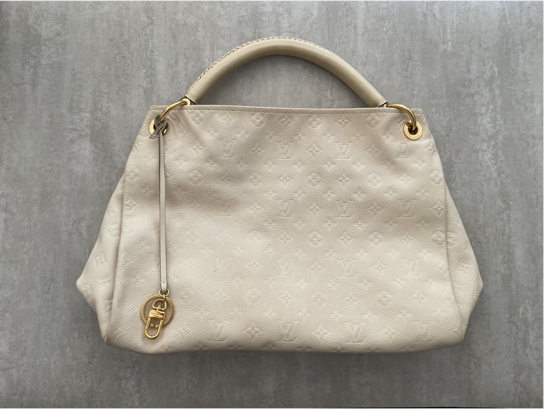 Louis Vuitton Artsy Leather Handbag